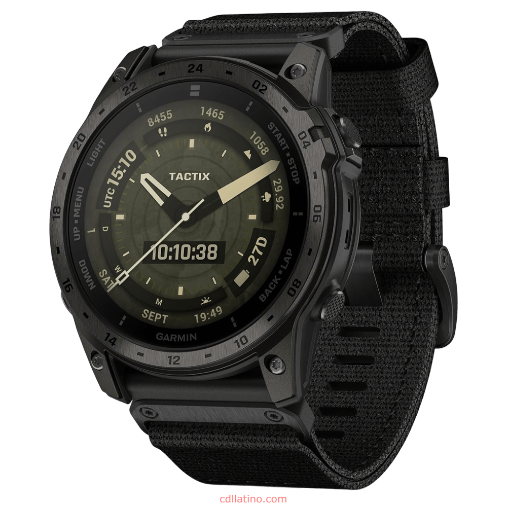 Reloj inteligente Garmin Tactix® 7 con pantalla AMOLED, diseño robusto y linterna incorporada, ideal para uso militar y táctico